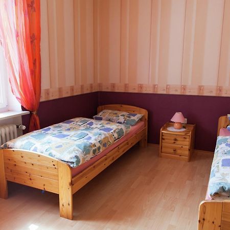 Beautiful Apartment In Morscheid Riedenburg مورباخ المظهر الخارجي الصورة
