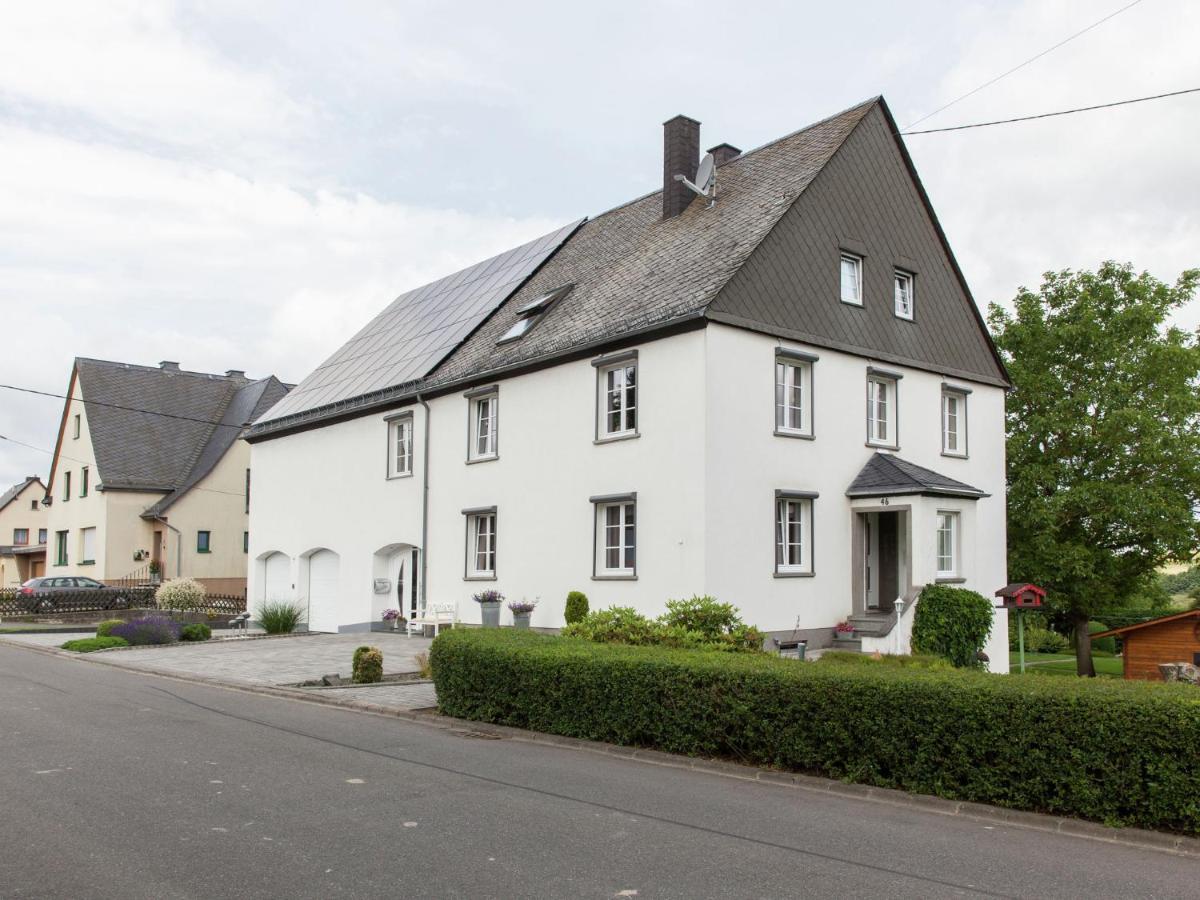 Beautiful Apartment In Morscheid Riedenburg مورباخ المظهر الخارجي الصورة