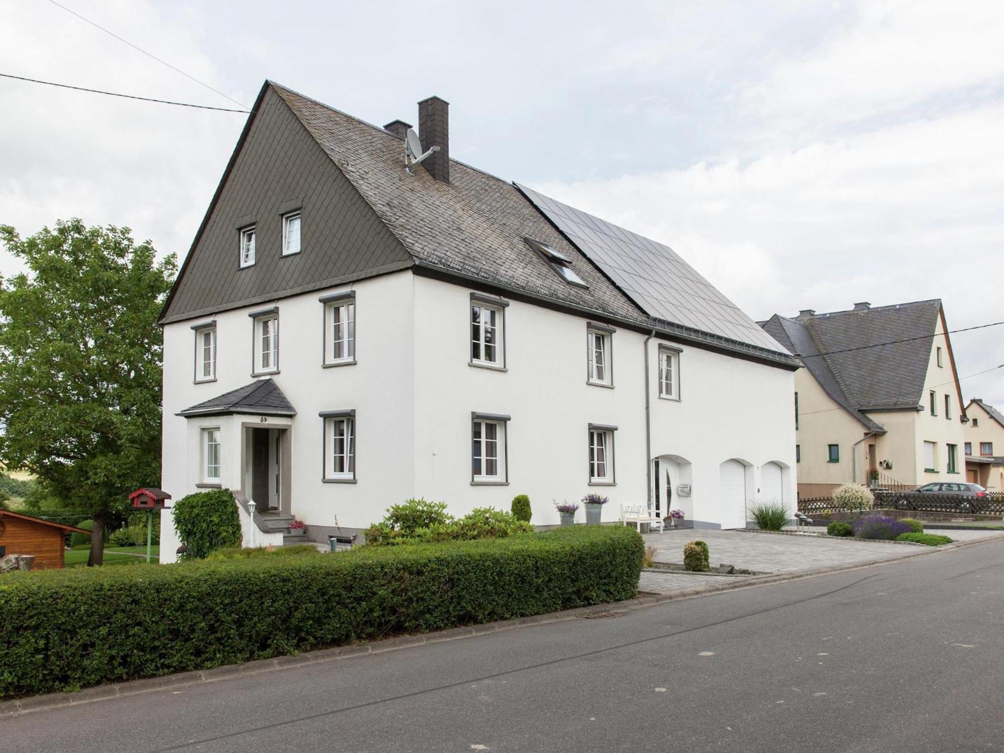 Beautiful Apartment In Morscheid Riedenburg مورباخ المظهر الخارجي الصورة